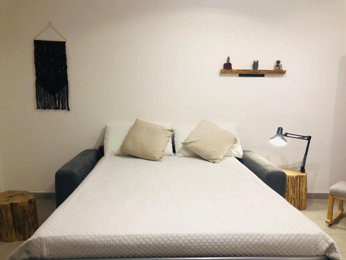 Menouno House Apartment Crispiano Екстериор снимка