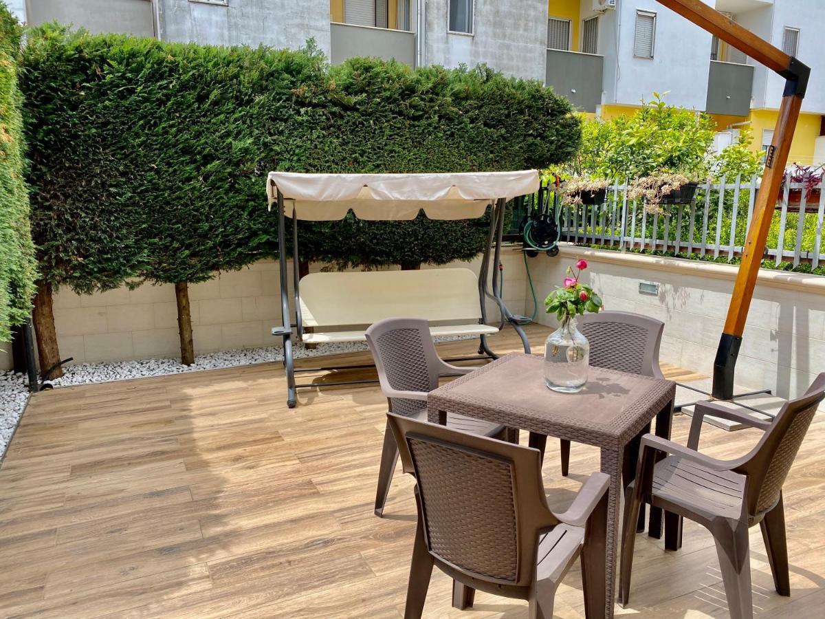 Menouno House Apartment Crispiano Екстериор снимка