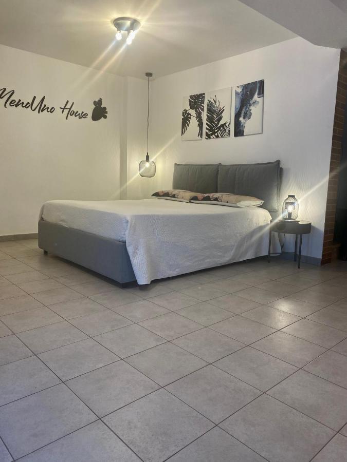 Menouno House Apartment Crispiano Екстериор снимка